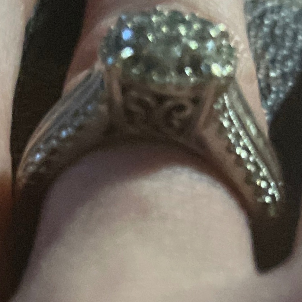 I am selling my wedding ring that I’ve worn for five years